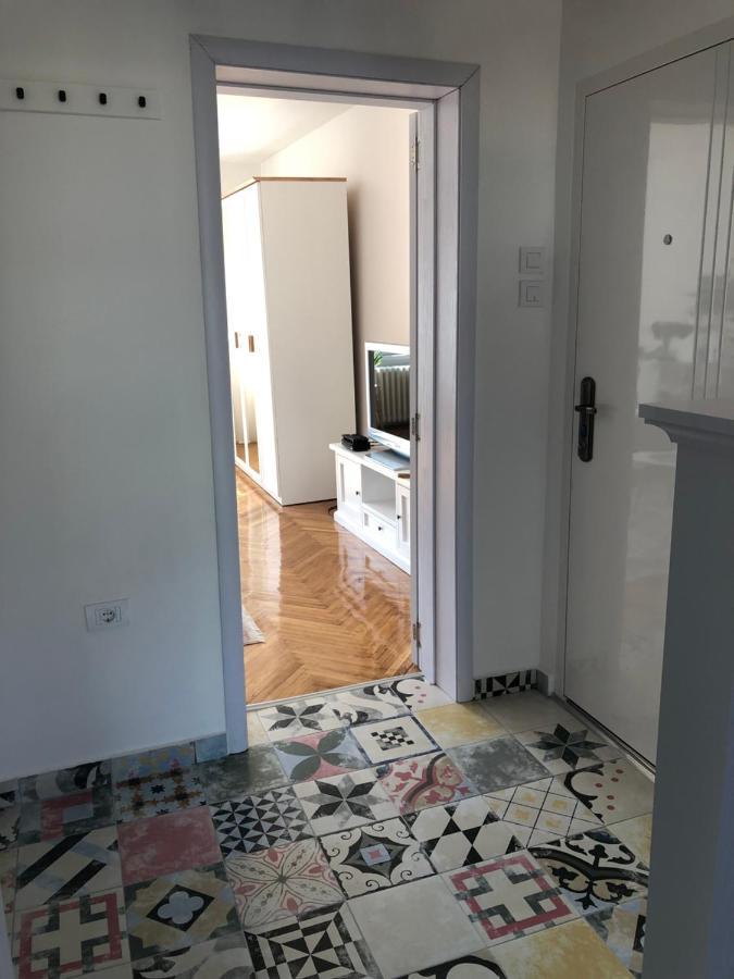 Casa Lusi Leilighet Novi Sad Eksteriør bilde